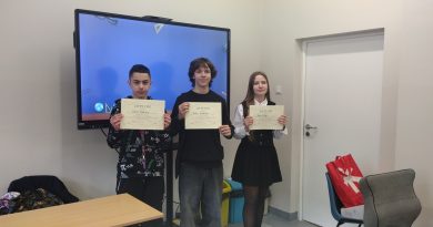 Najlepsza trójka z klas siódmych w naszej gminie.