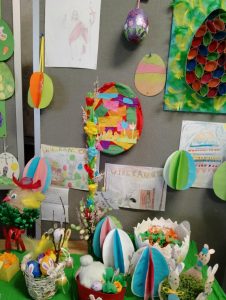 Szkolna wystawa prac konkursowych